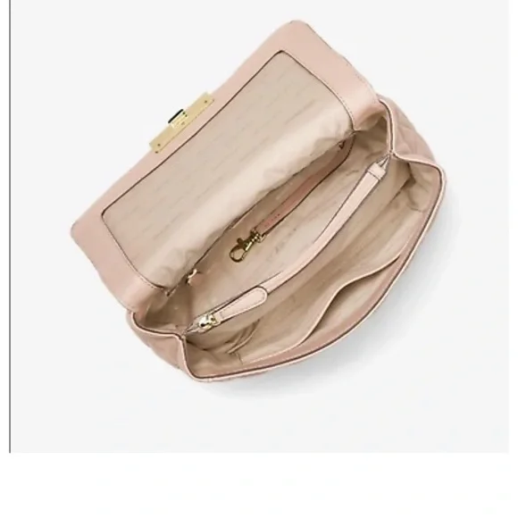 MICHAEL KORS
Sloan Large Pink Shoulder Bag - Picture 5 of 17